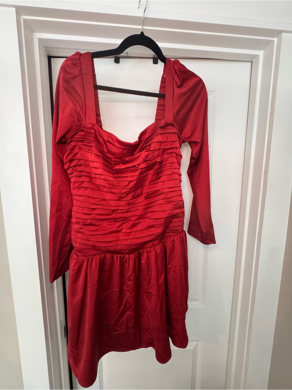 Abercrombie & Fitch Long-Sleeve Pleated Bodice Dress